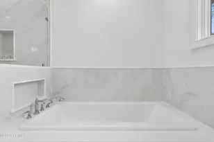 14 Chaplin Dr, Hilton Head, SC 29926 - Photo 20