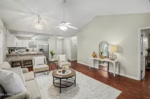 15 Mary Elizabeth Dr, Beaufort, SC 29907 - Photo 10