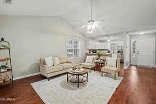 15 Mary Elizabeth Dr, Beaufort, SC 29907 - Photo 8