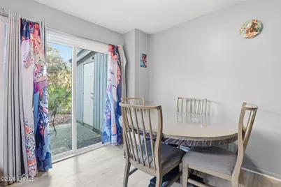 6 Point Comfort Road #5a, Hilton Head, SC 29928 - Photo 10