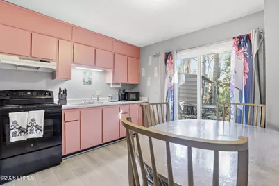 6 Point Comfort Road #5a, Hilton Head, SC 29928 - Photo 8