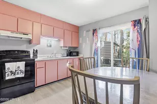 6 Point Comfort Rd, Hilton Head, SC 29928 - Photo 8