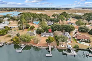 1820 Carolina Ave, Beaufort, SC 29906 - Photo 2