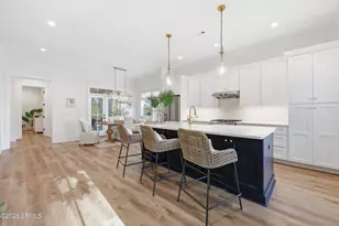 22 River Dr, Beaufort, SC 29907 - Photo 10