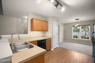 8 Hidden Lakes Dr, Bluffton, SC 29910 - Photo 10