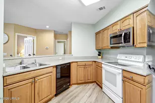 55 Barcelona Rd, Hilton Head, SC 29928 - Photo 12