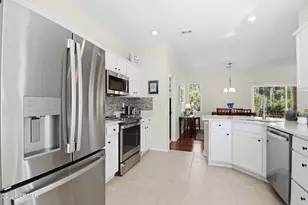 33 Broughton Cir, Bluffton, SC 29909 - Photo 6