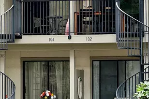 36 Deallyon Ave, Hilton Head Island, SC 29928 - Photo 4