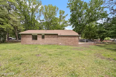 5618 Pulaski Court, Beaufort, SC 29906 - Photo 8