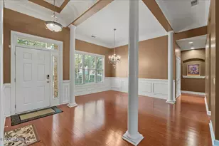 122 Island W Dr, Bluffton, SC 29910 - Photo 4