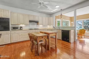 15 Sheridan Rd, Beaufort, SC 29907 - Photo 10