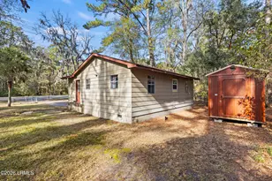 1332 Sea Island Pkwy, Saint Helena Island, SC 29920 - Photo 8