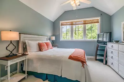 35 Lakeview Lane, Harbor Island, SC 29920 - Photo 34