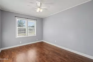 1502 Palmetto Dr, Beaufort, SC 29902 - Photo 18