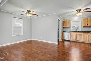 1502 Palmetto Dr, Beaufort, SC 29902 - Photo 8