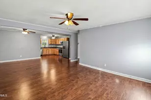 1502 Palmetto Dr, Beaufort, SC 29902 - Photo 6