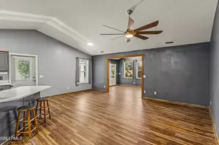 8 Factory Creek Rd, Beaufort, SC 29907 - Photo 4