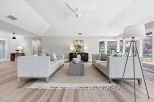 15 Oyster Bay Pl, Hilton Head Island, SC 29926 - Photo 8