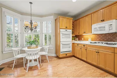 9 Newpoint Road, Beaufort, SC 29907 - Photo 14