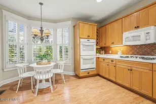 9 Newpoint Rd, Beaufort, SC 29907 - Photo 14