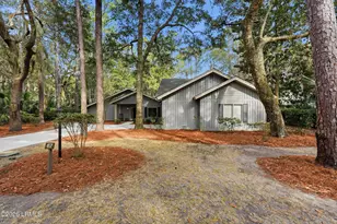 67 Forest Dr, Hilton Head, SC 29928 - Photo 2