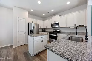 21 Pacolet Ln, Beaufort, SC 29906 - Photo 8