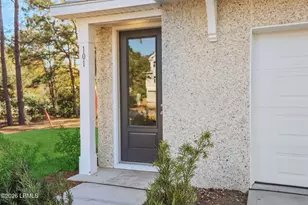 101 Heartleaf Rd, Hilton Head Island, SC 29926 - Photo 2