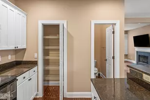 2677 Broad St, Beaufort, SC 29902 - Photo 18