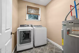 2677 Broad St, Beaufort, SC 29902 - Photo 20