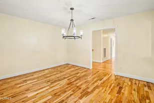 1812 Dolphin Row Dr, Beaufort, SC 29906 - Photo 18