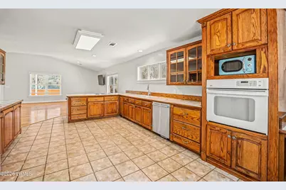 1812 Dolphin Row Drive, Beaufort, SC 29906 - Photo 22