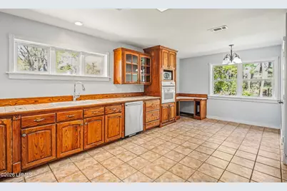 1812 Dolphin Row Drive, Beaufort, SC 29906 - Photo 16