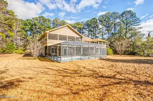 1812 Dolphin Row Dr, Beaufort, SC 29906 - Photo 4