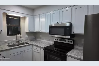1013 S Sumter Avenue, Fairfax, SC 29827 - Photo 6
