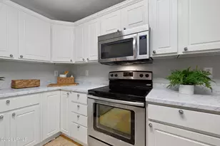 323 Mill Pond Rd, Bluffton, SC 29910 - Photo 14