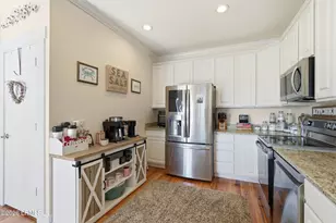 126 Stuart Point Rd, Seabrook, SC 29940 - Photo 14