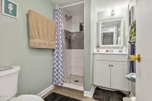 663 William Hilton Pkwy, Hilton Head Island, SC 29928 - Photo 8