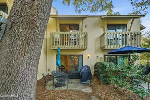 17 Lagoon Rd, Hilton Head Island, SC 29928 - Photo 2