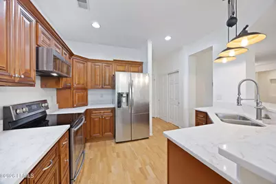 21 Raymond Road, Bluffton, SC 29909 - Photo 4