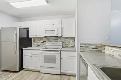 50 Pebble Beach Cove #D113, Bluffton, SC 29910 - Photo 14