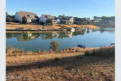 152 Flatwater Drive, Bluffton, SC 29910 - Photo 2