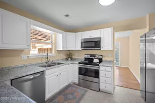 948 Oyster Cove Rd, Beaufort, SC 29902 - Photo 12