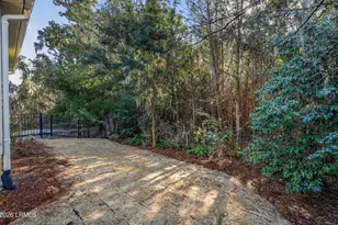 140 Wrights Point Cir, Beaufort, SC 29902 - Photo 24