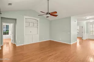 140 Wrights Point Cir, Beaufort, SC 29902 - Photo 10