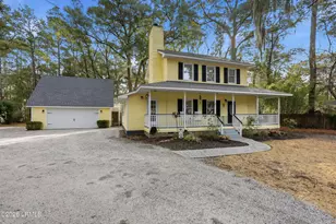8 Meridith Ln, Beaufort, SC 29907 - Photo 2