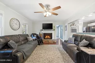 8 Meridith Ln, Beaufort, SC 29907 - Photo 6