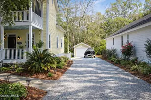 101 Bartram Dr, Beaufort, SC 29902 - Photo 2