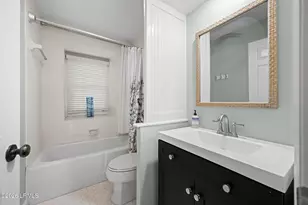 70 Shipyard Dr, Hilton Head, SC 29928 - Photo 30