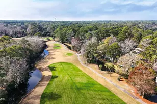 90 Gloucester Rd, Hilton Head, SC 29928 - Photo 38