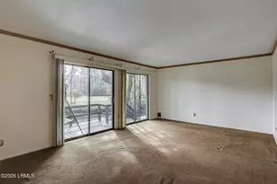 90 Gloucester Rd, Hilton Head, SC 29928 - Photo 18